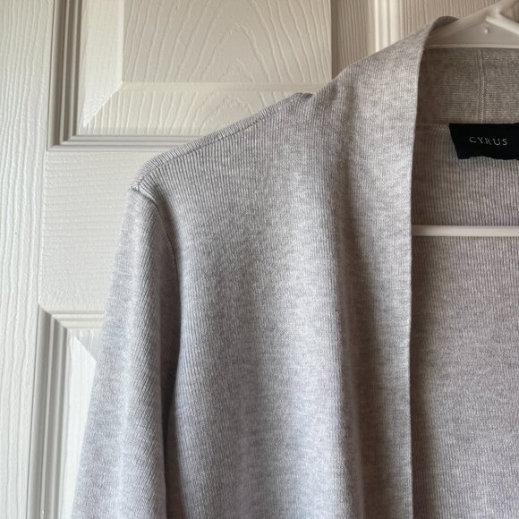 Two-Tone Open-Front Cardigan Size Small - Picture 2 of 10